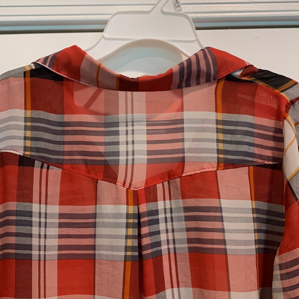 Airy Blouse - Picture 6 of 8